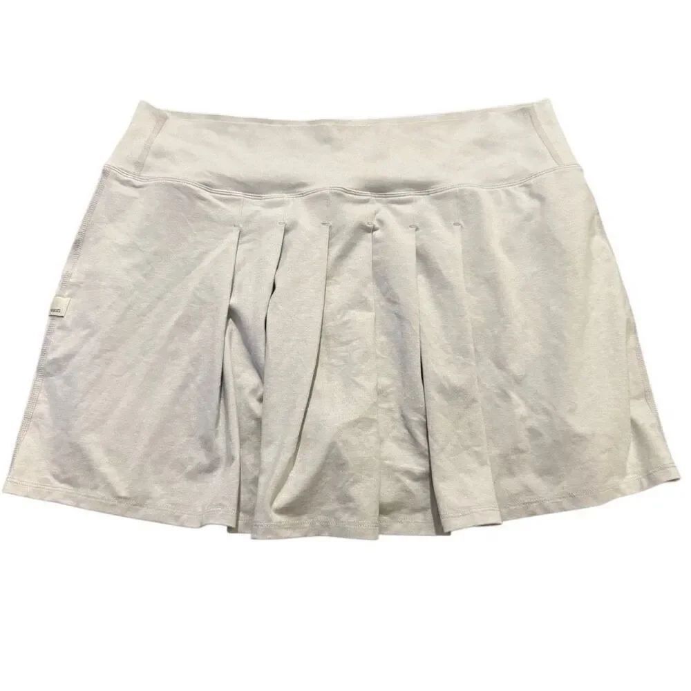 Vuori white tennis skort size xl